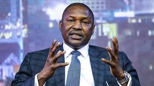 Nigeria’s Former Attorney-General Malami Quizzed by EFCC, Released on Bail After Presenting Senior Civil Servants