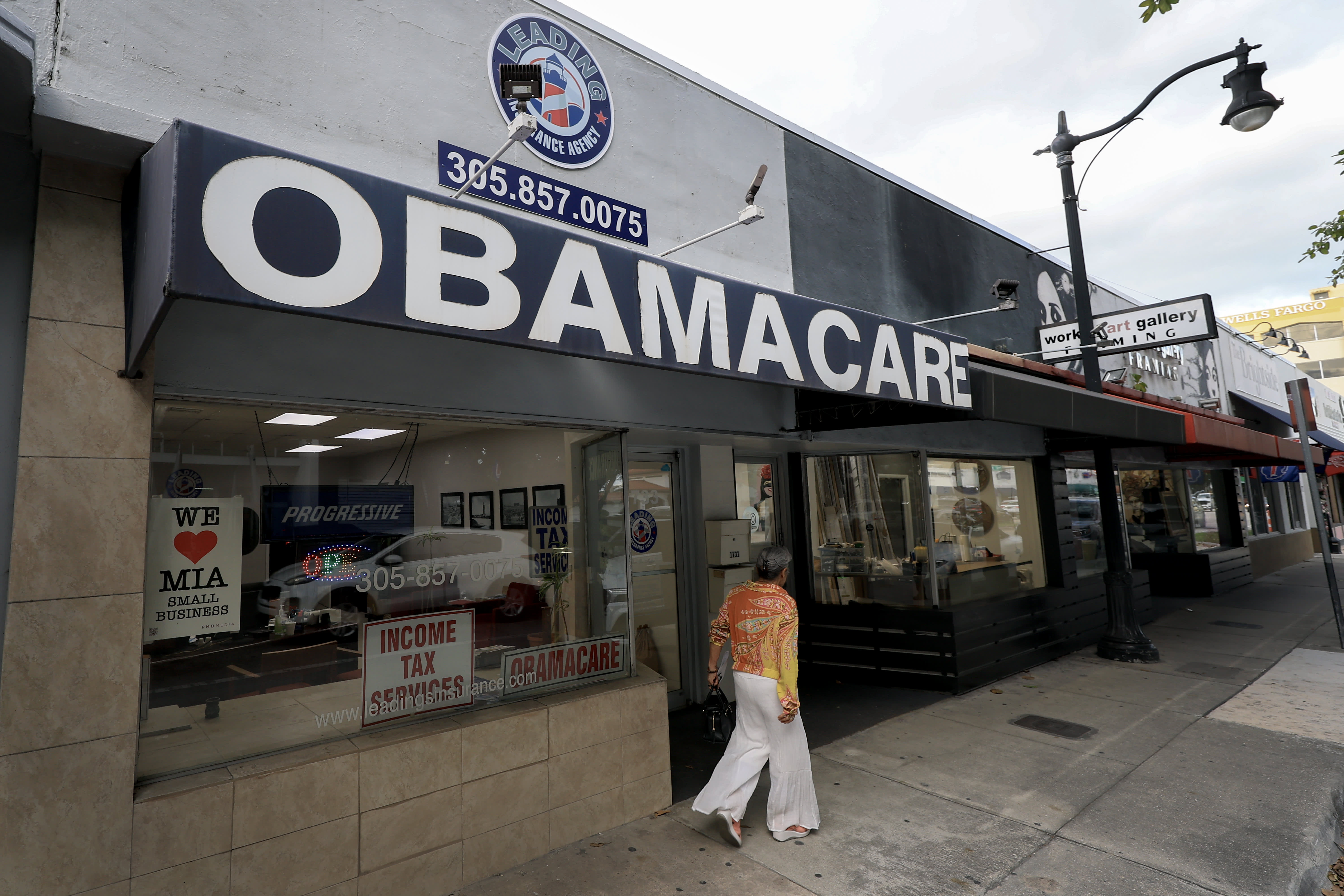 U.S. Republicans Push New Health-Care Tax Credit Plans as Obamacare Deadline Nears