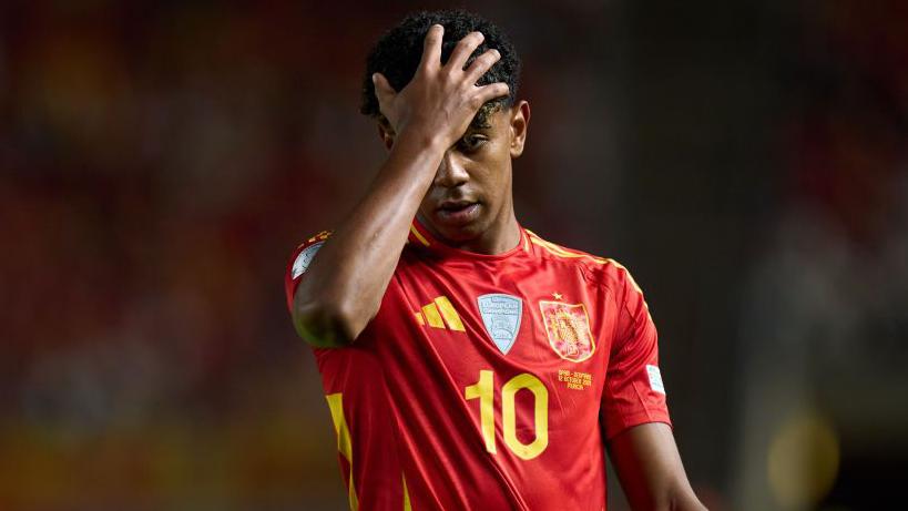 Lamine Yamal’s Shock Exit From Spain Squad Leaves Luis de la Fuente “Baffled” as Barcelona Caught in Row With Spanish FA