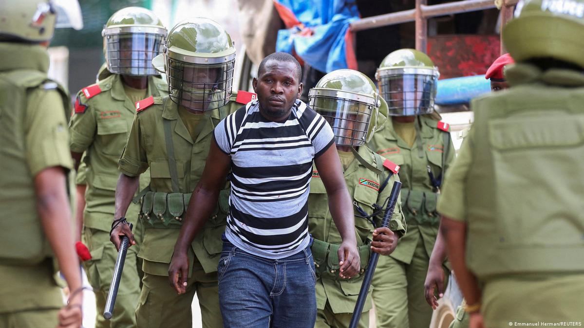 Tanzania Arrests Senior Opposition Leader as Over 200 Face Treason Charges