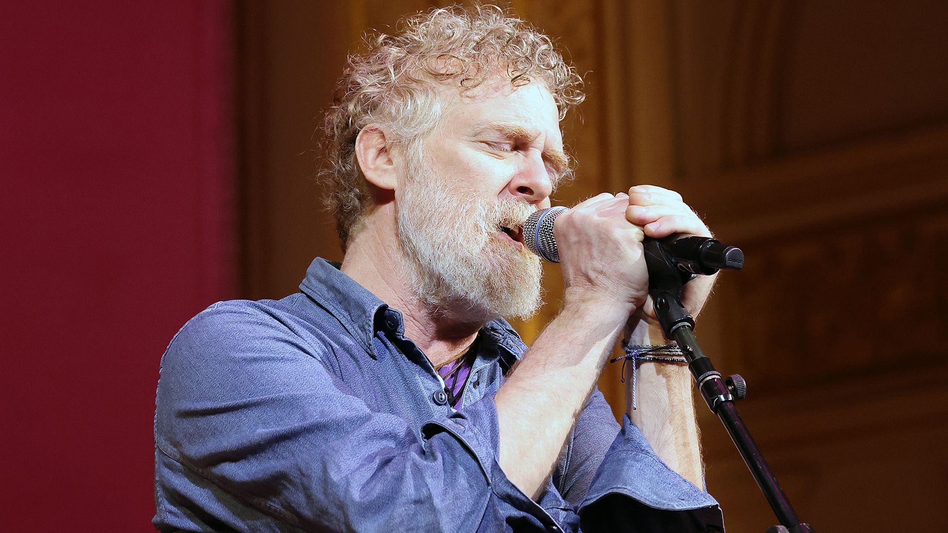 Glen Hansard Killed In Dublin Motorbike Crash, Music World Mourns