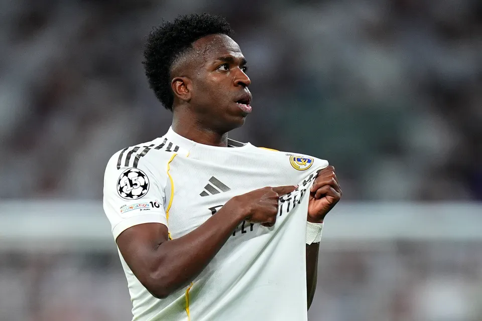 Vinícius Jr Fires Real Madrid Into Round of 16 as Benfica Exit Champions League