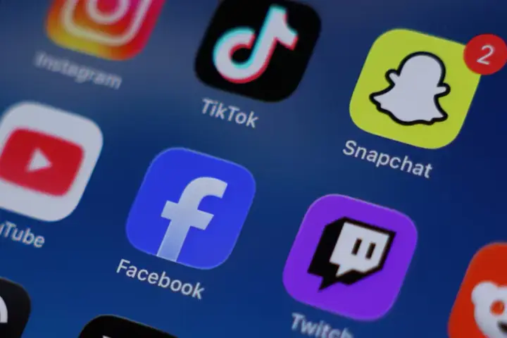 Thousands of Lawsuits Over User Addiction Proceed Against Meta, TikTok, Snapchat, Google