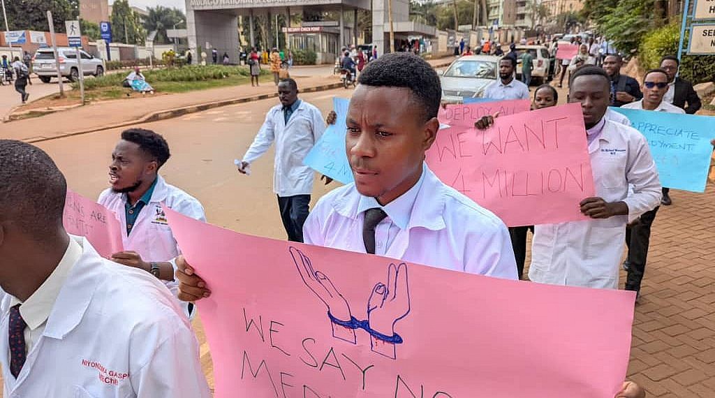 Uganda Doctors Give Government 14 Days to Resolve Interns’ Welfare Dispute