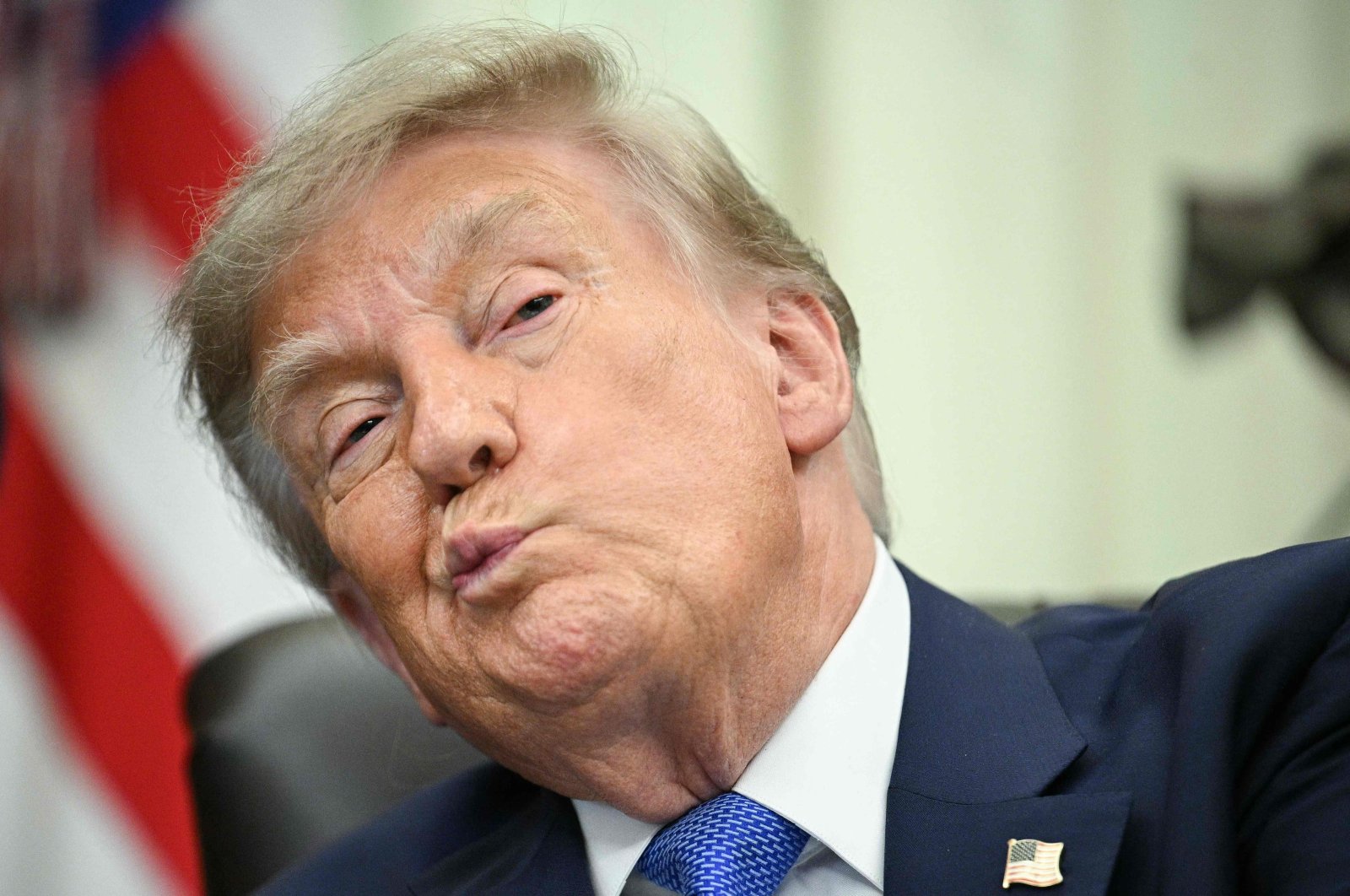 Trump Demands Iran Pay Compensation as Hormuz Talks Stall