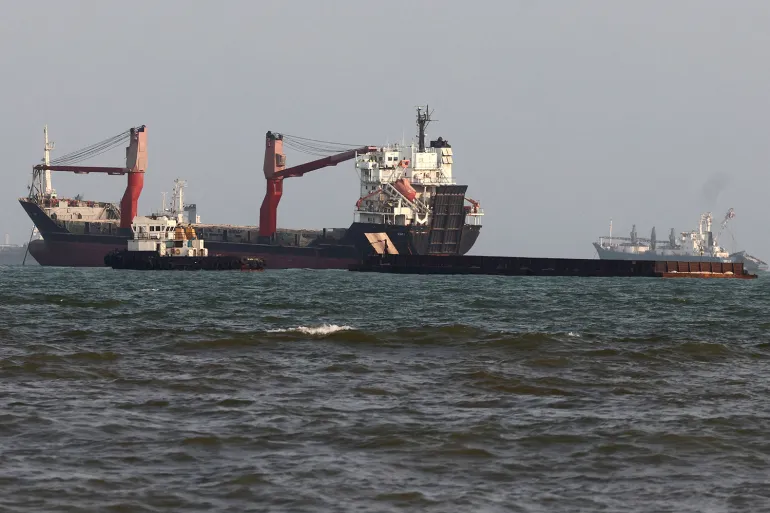 Iran Rebukes Trump’s Strait of Hormuz Territory Claim as Talks Remain Stalled