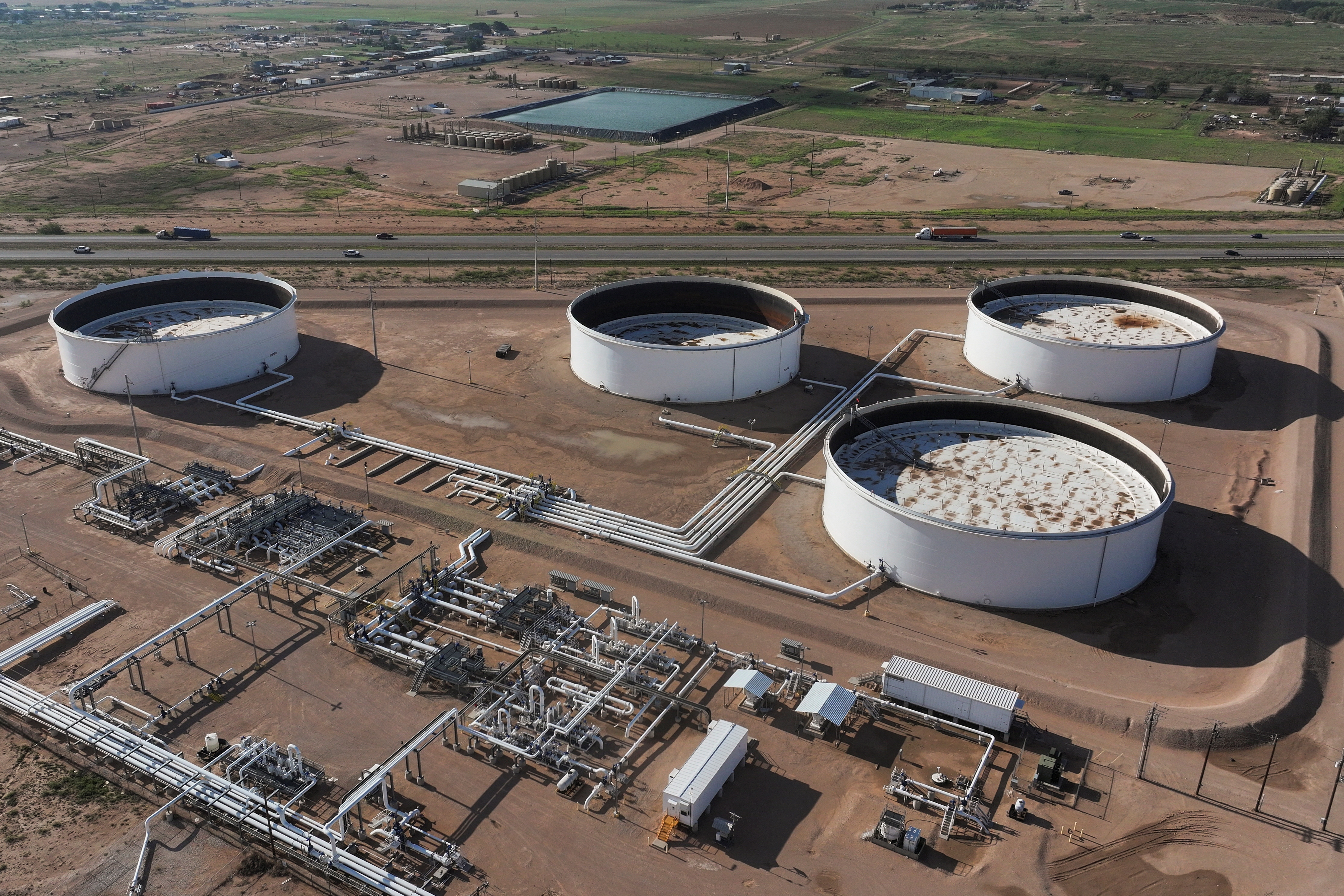 Oil Prices Rise as Iran Rules Out Extension of US Memorandum