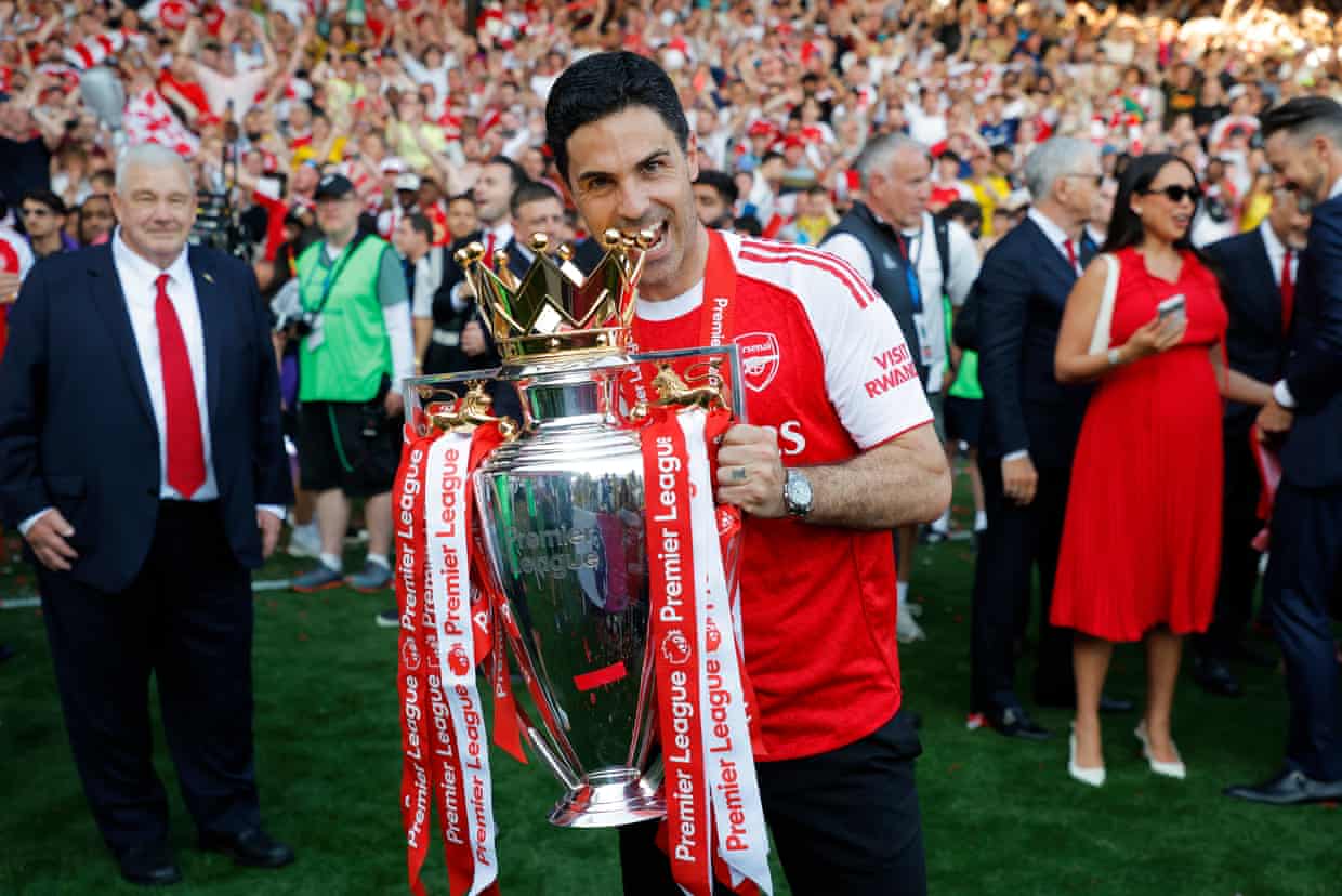 Arsenal Gain Edge as Premier League Rivals Undergo Mass Managerial Turnover