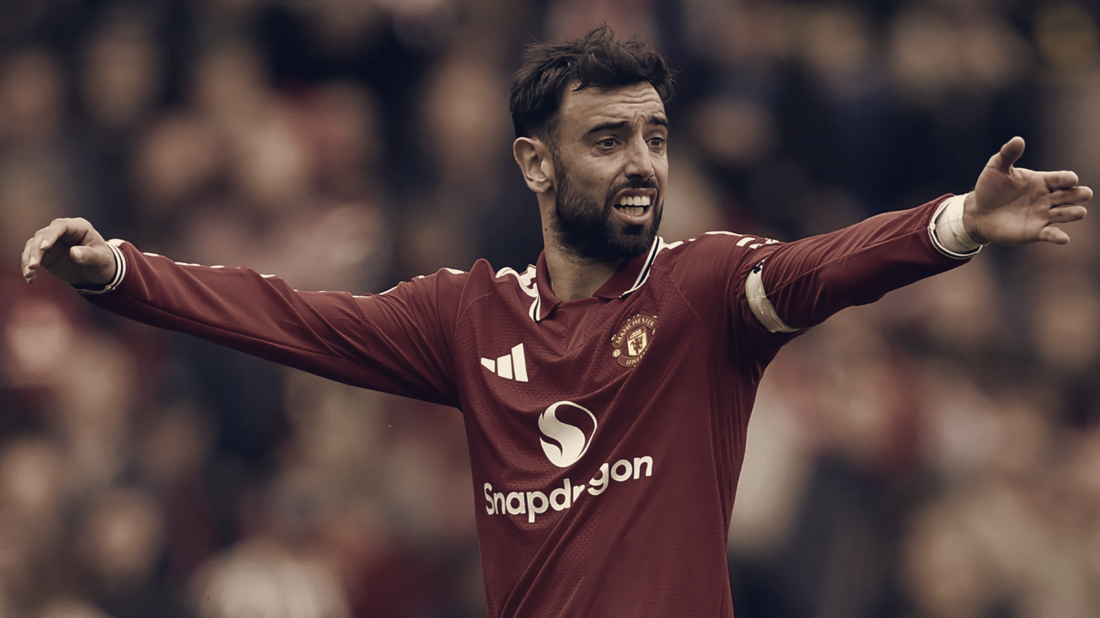Manchester United Lose Opener, Bruno Fernandes Blames Teammates for Costly Errors