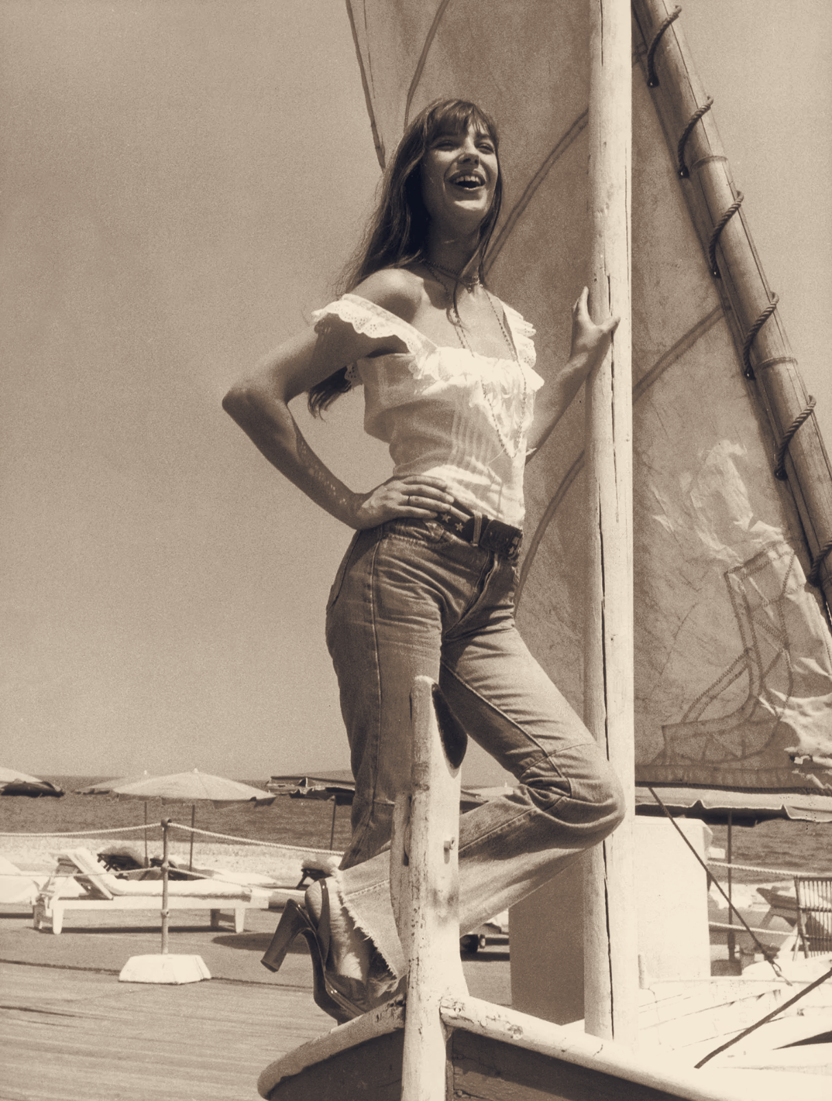 ’70s Jeans Cement Boho Blouses as Fall Wardrobe Staple