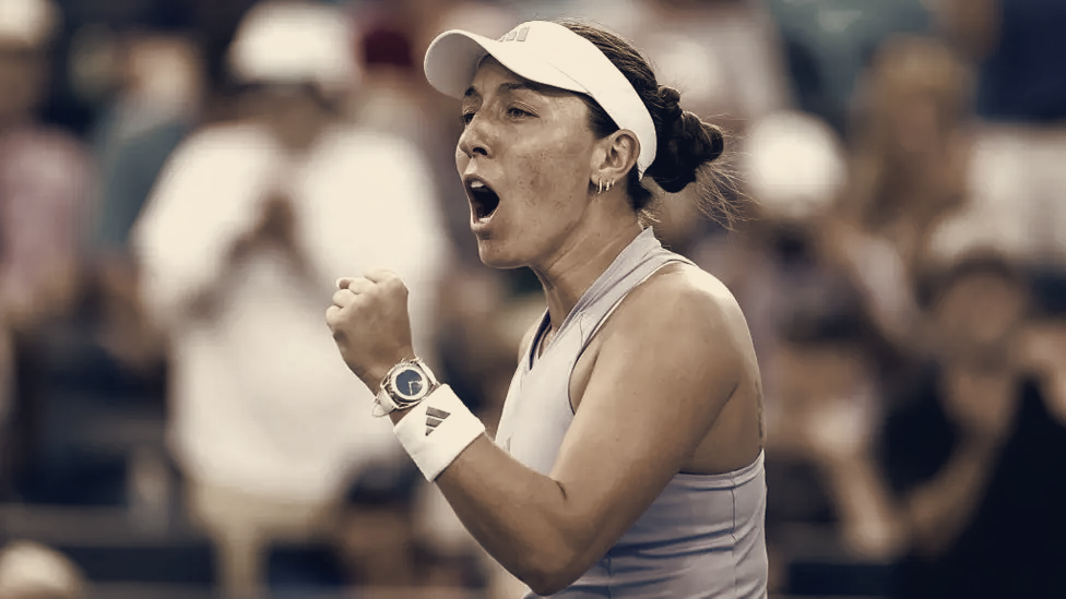 Pegula Beats Swiatek in Three-Hour Match, Sets up First All‑US Cincinnati Final Since 1970