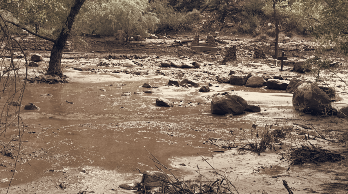 About 15 Hikers Unaccounted After Flash Floods Sweep Grand Canyon Trail