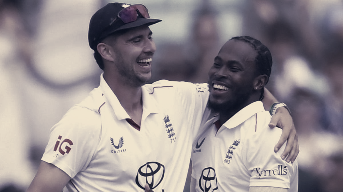 England Gains Quartet of Pace, Trescothick Draws 2005 Parallels