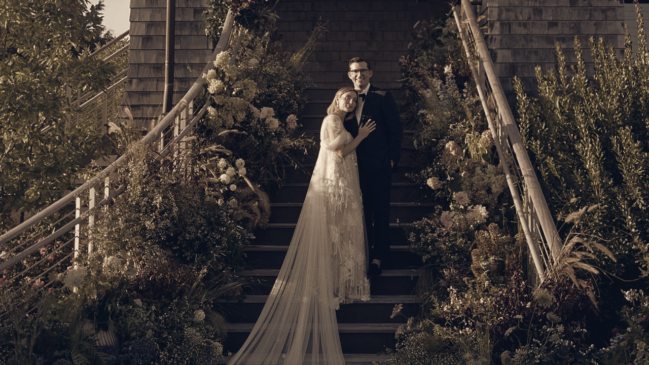 Fall Weddings Push Florists Toward Foraged Blooms and Pampas Grass