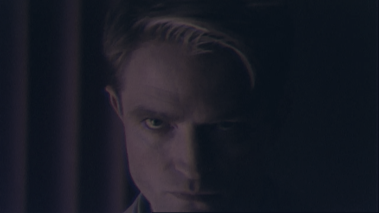Robert Pattinson Delivers Hypnotic Chris Hansen in Primetime While Film Falters