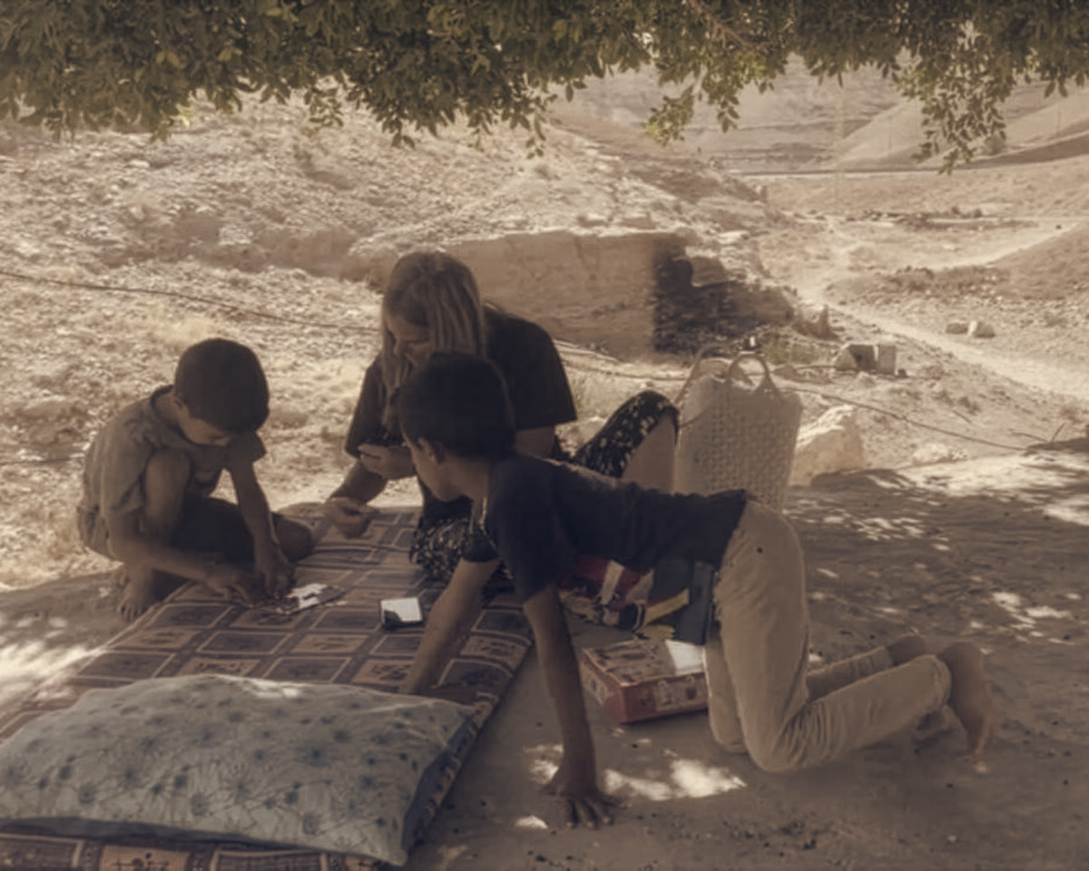 Amos Gitai Brings West Bank Story to Venice, Khan al-Ahmar School Remains At Risk