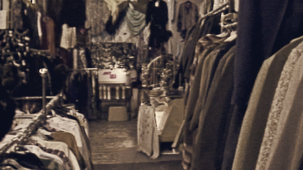 1986: Affleck's Palace Becomes Manchester Students' Fashion Hub