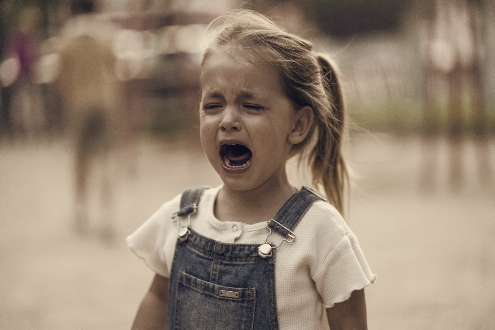 Calm Parenting Builds Children’s Emotional Intelligence, Says Psychologist Juli Fraga