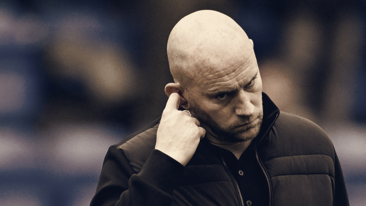 David Gray Faces Renewed Pressure After Hibs Lose At St Johnstone