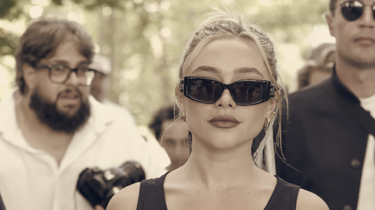Florence Pugh Bolsters Case for Keeping Long Hair Ahead of Fall Bob Trend