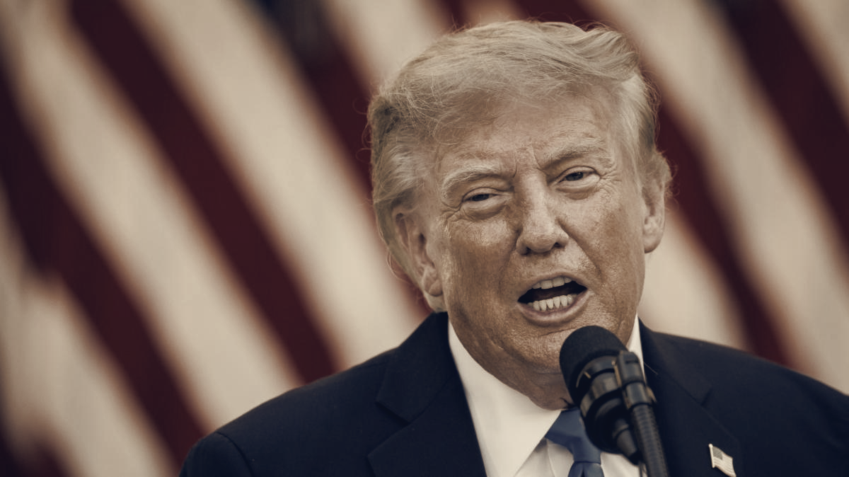 Trump Says Iran War Will Last Until Midterms, Keeping Oil Prices High