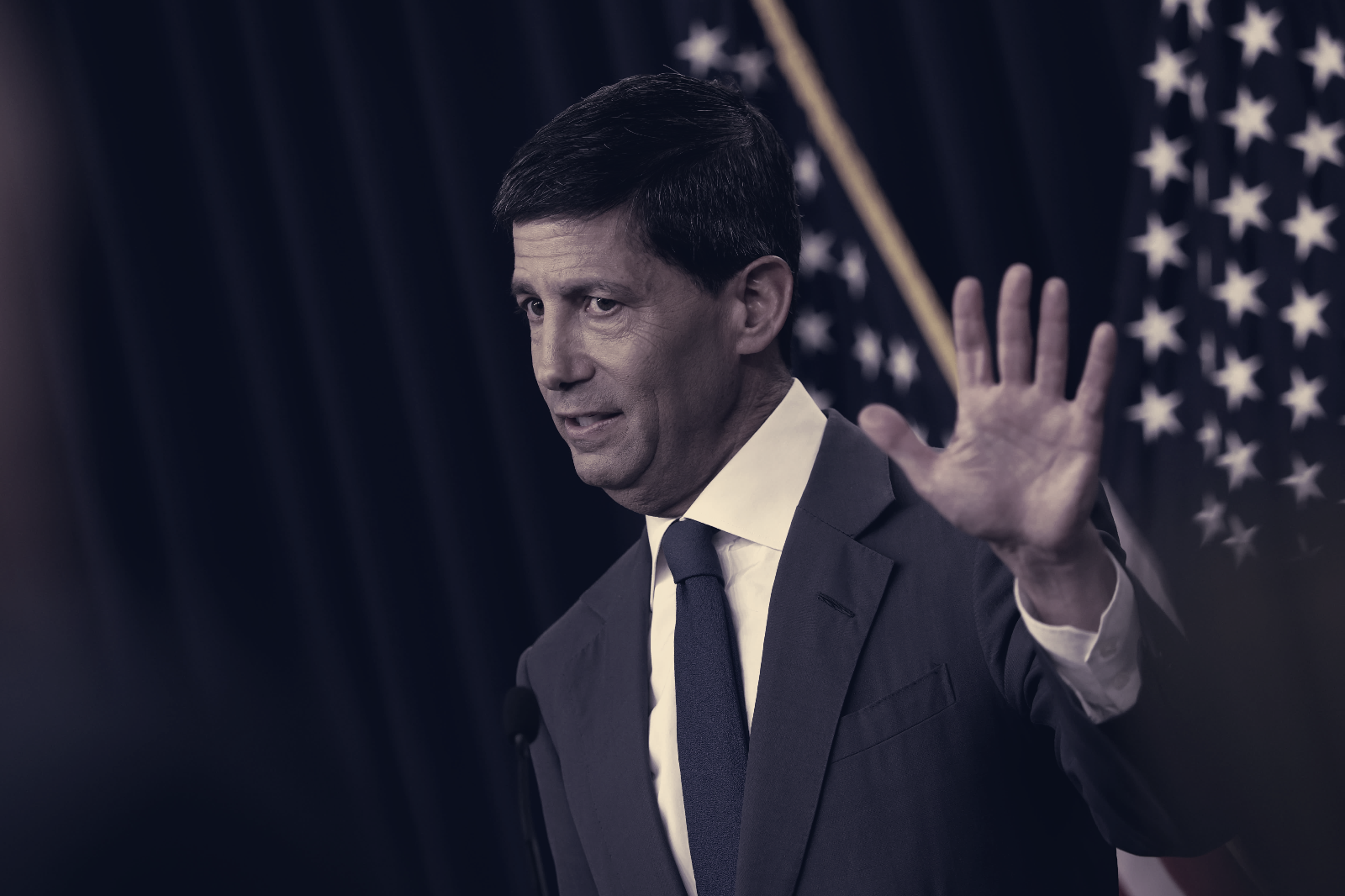 Kevin Warsh Faces Credibility Test After Hot August CPI Ahead of Rate Decision