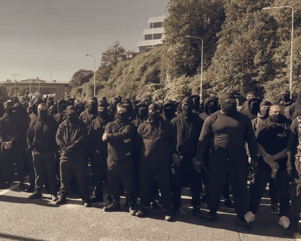 Home Secretary Orders Police To Curb Surge In Anti‑Migrant Vigilantes