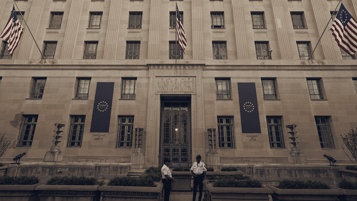 Texas Permanent Resident Loses Status After First Use of Alien Terrorist Removal Court