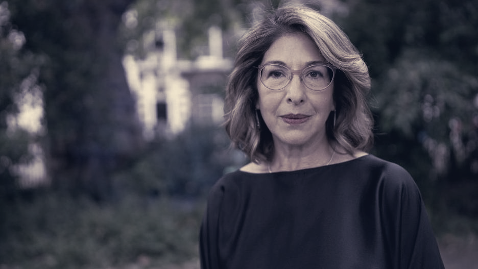 Naomi Klein Warns Billionaires Build Privatized Enclaves, Threatening Democracy