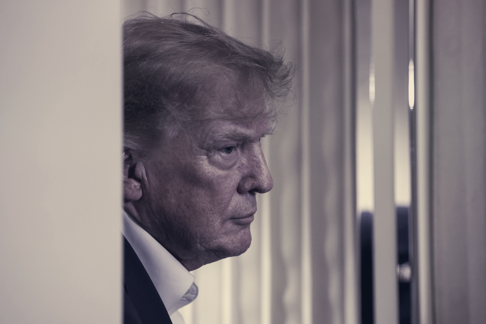 Trump Urges Zelenskyy To Stop Striking Russian Refineries, Citing Record U.S. Diesel