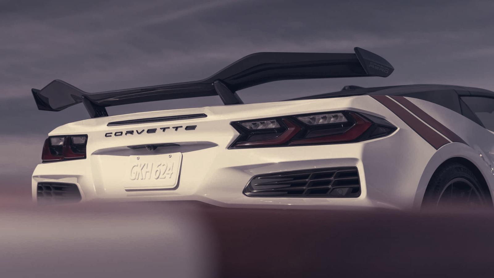 Admiral Blue Leads 2027 Corvette Grand Sport Orders, Roswell Green Lags