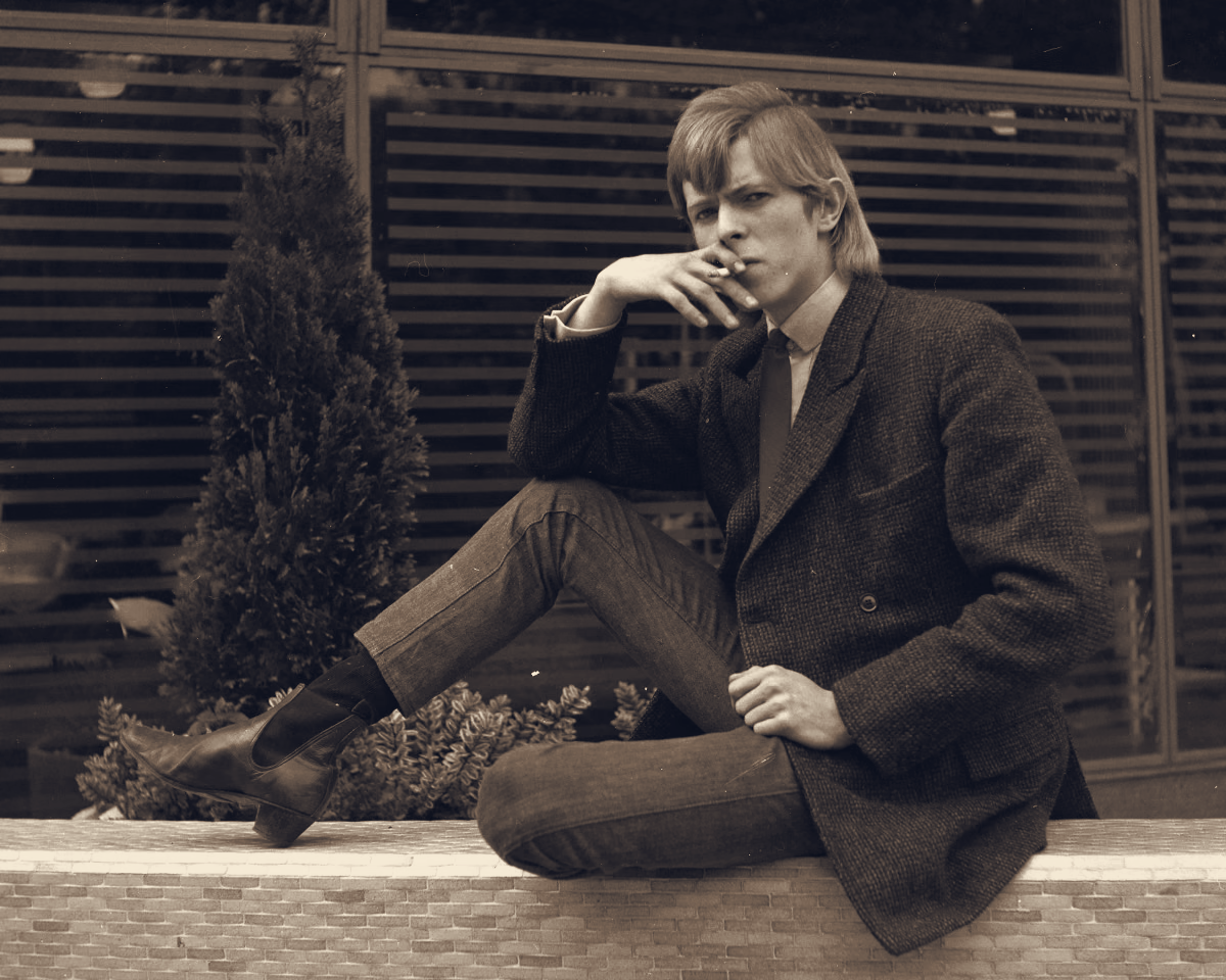 Bowie’s 1965 Shel Talmy Recordings Show He Failed to Stand Out