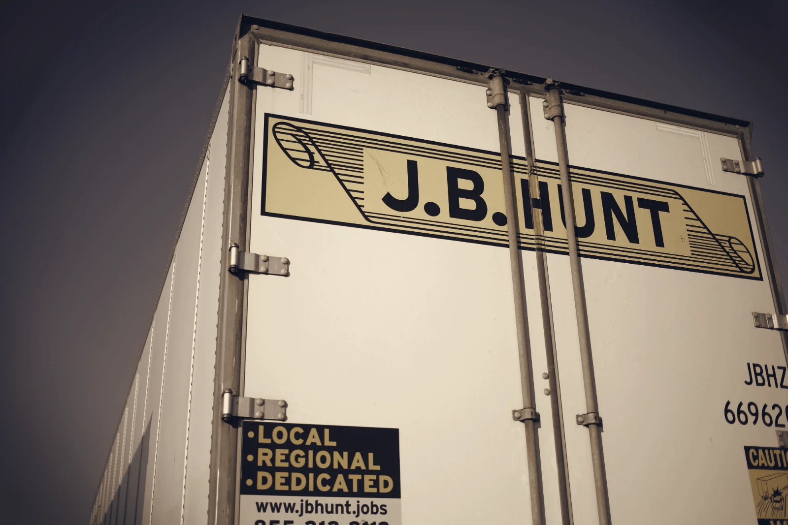 J.B. Hunt Stock Falls 10% After Company Warns Q3 Earnings Will Drop