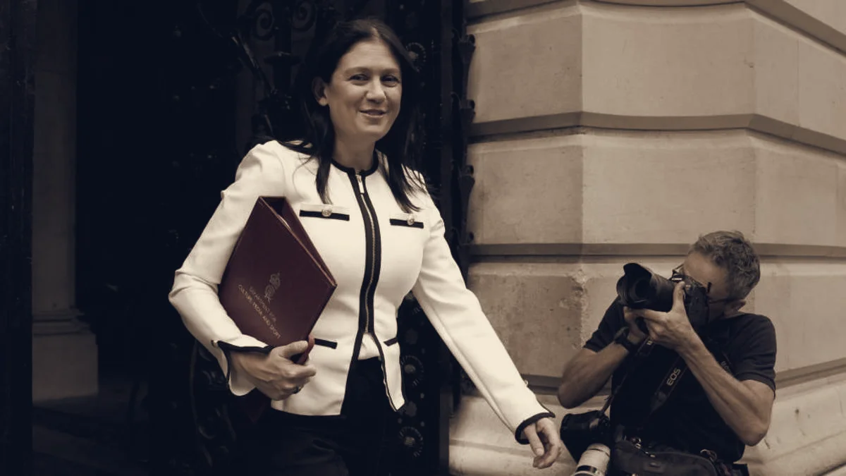Nandy Pledges To Criminalise Doxxing After RNLI Volunteers Targeted