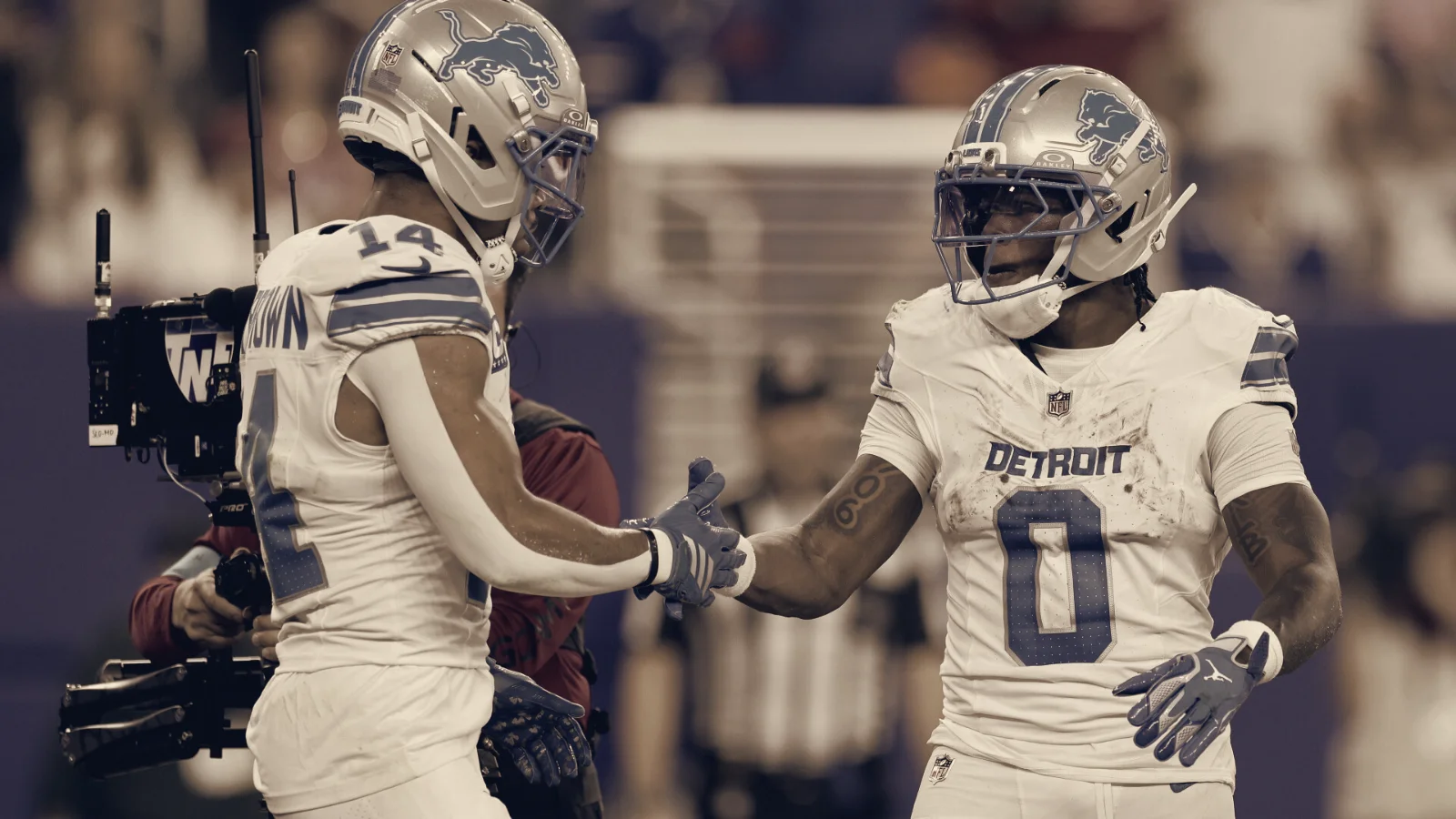 Lions Cut Bills Lead to 27-17 After Opening Second-Half Drive
