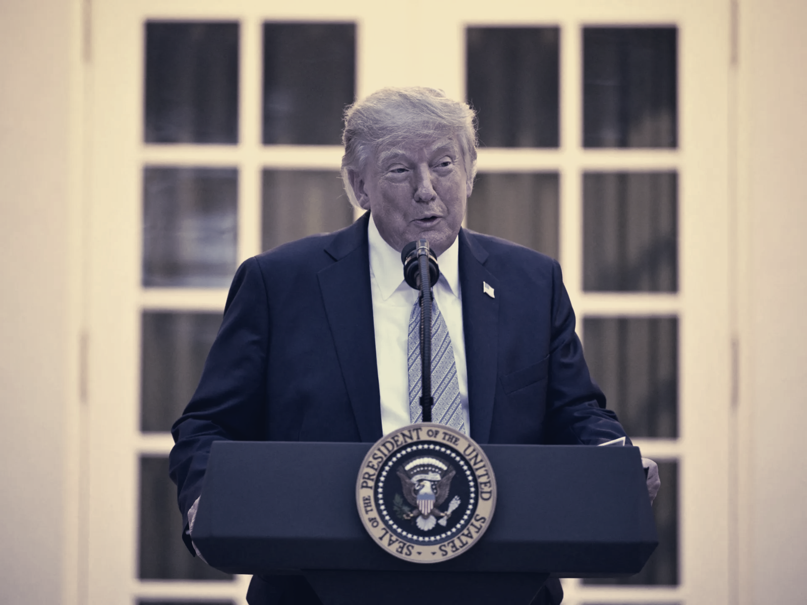 Record Voter Opposition to War on Iran Weakens Trump's Midterm Position