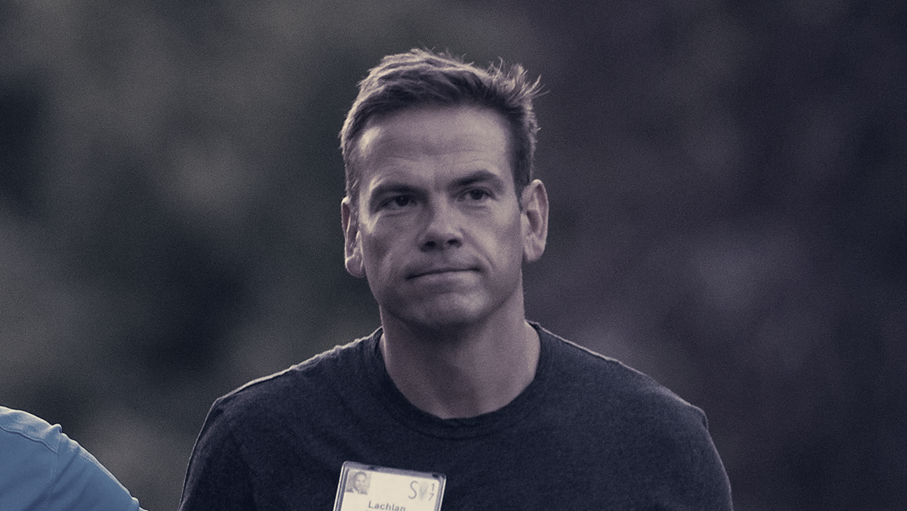 Lachlan Murdoch’s Pay Falls to $31 Million as Fox Seeks to Close Roku Deal