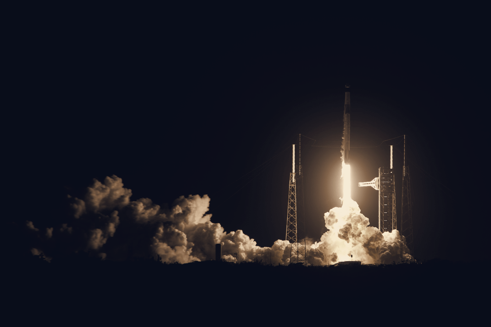 NASA Gives SpaceX $950 Million Extension For Three ISS Crew Flights