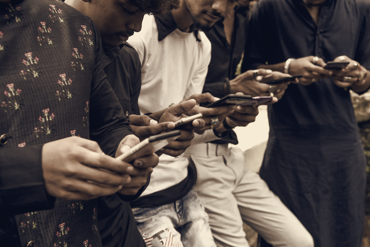 India Forces Caller-ID Apps To Hand Spam Reports To Telecom Operators
