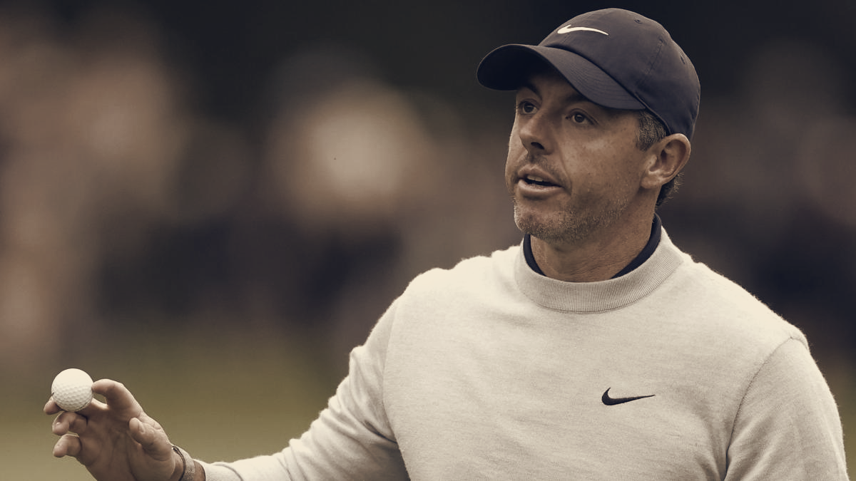McIlroy Keeps Contention After 67, Trails Gerard By Four At Wentworth