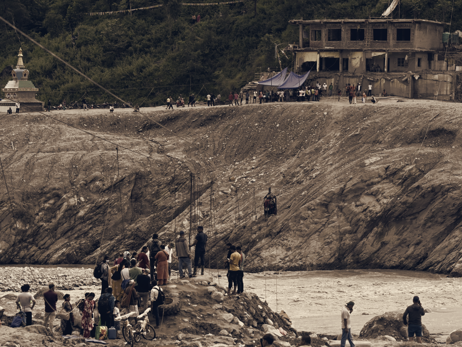 Himalayan Avalanche Leaves Border Communities Unwarned, Kills Over 1,400