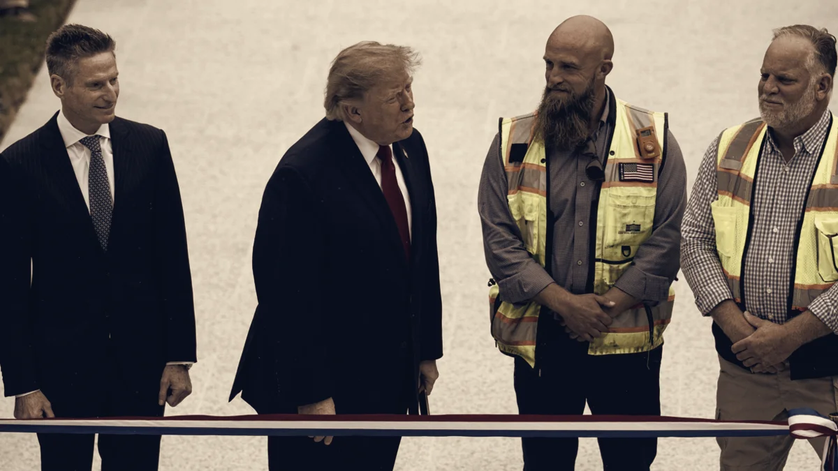 What is the White House pool and why is it in a row with Trump?