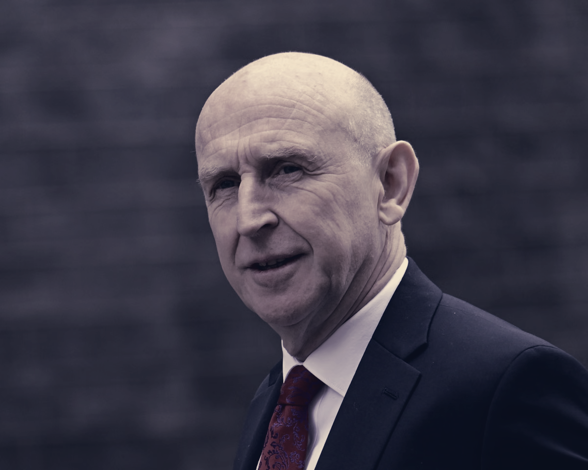 Healey Loses Leverage to Calm Gilt Markets After £18.3bn August Borrowing