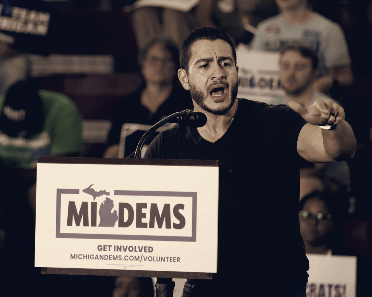 Leftwing Victories Reconfigure Democrats’ House Roster, Make Moderates Decisive