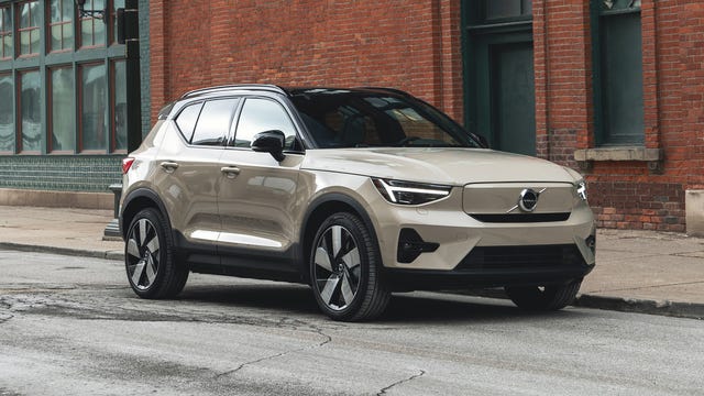 2025 volvo ex40 twin motor ultra