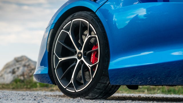 2025 mclaren artura spider