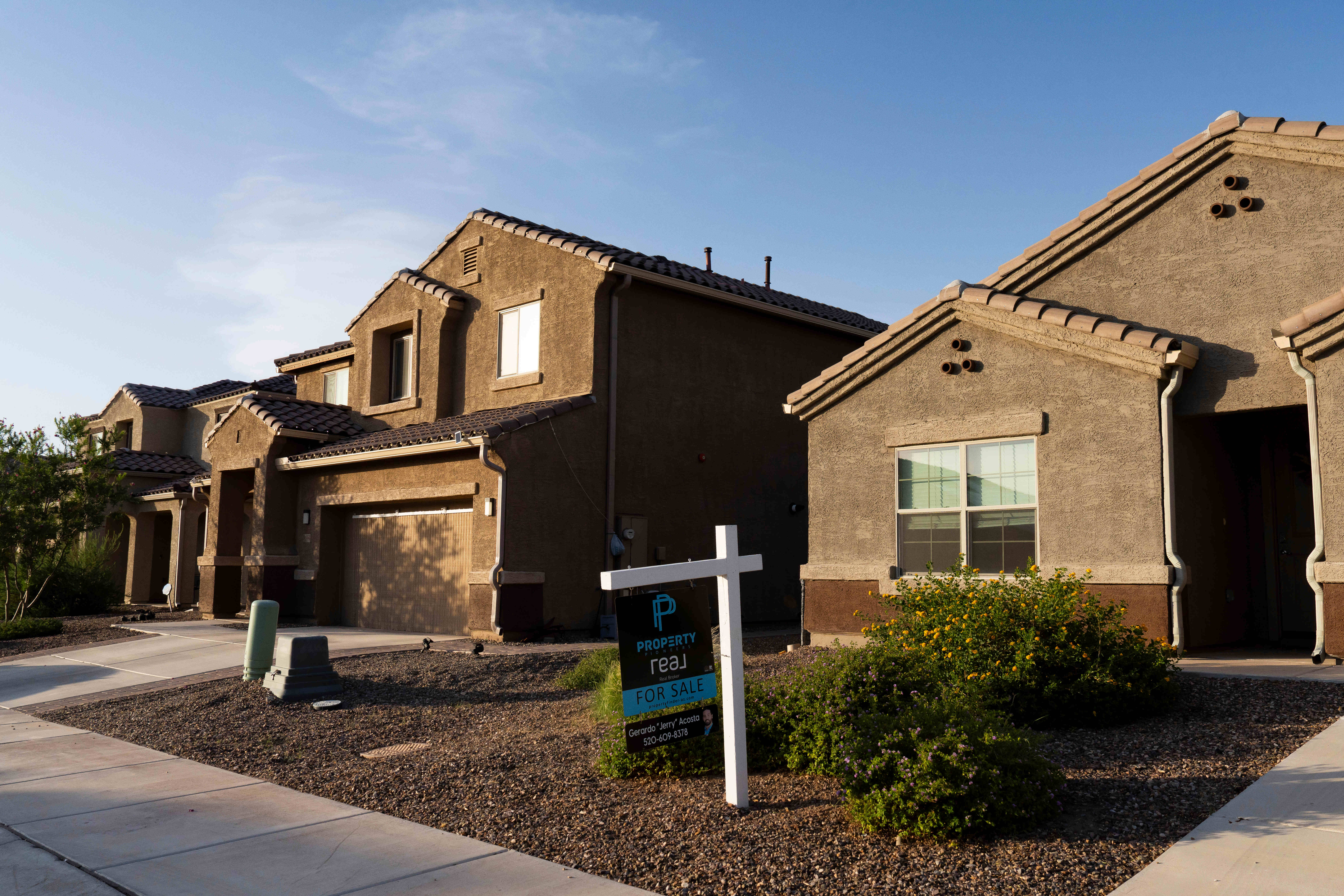 Mortgage Rates Rise to 6.78%, Squeezing Loan Demand
